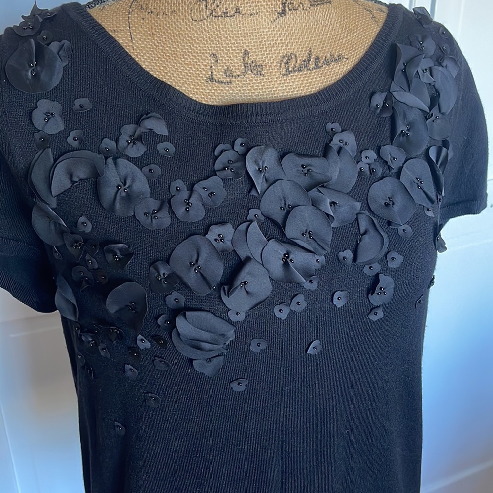 WHBM black floral beaded appliqué short sleeve sweater